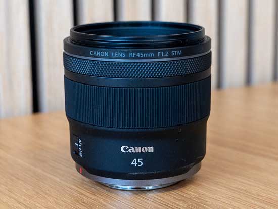 Canon RF 45 mm F1.2 STM
