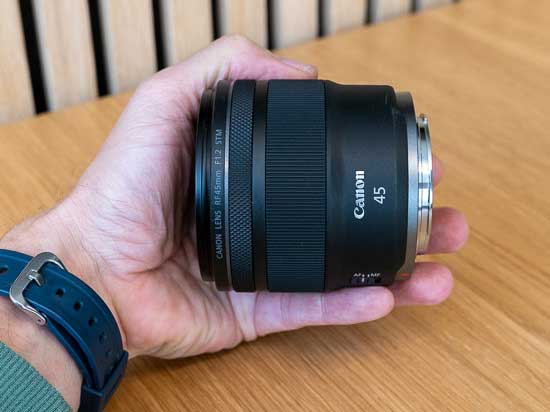 Canon RF 45 mm F1.2 STM