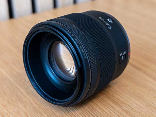 Canon RF 45 mm F1.2 STM