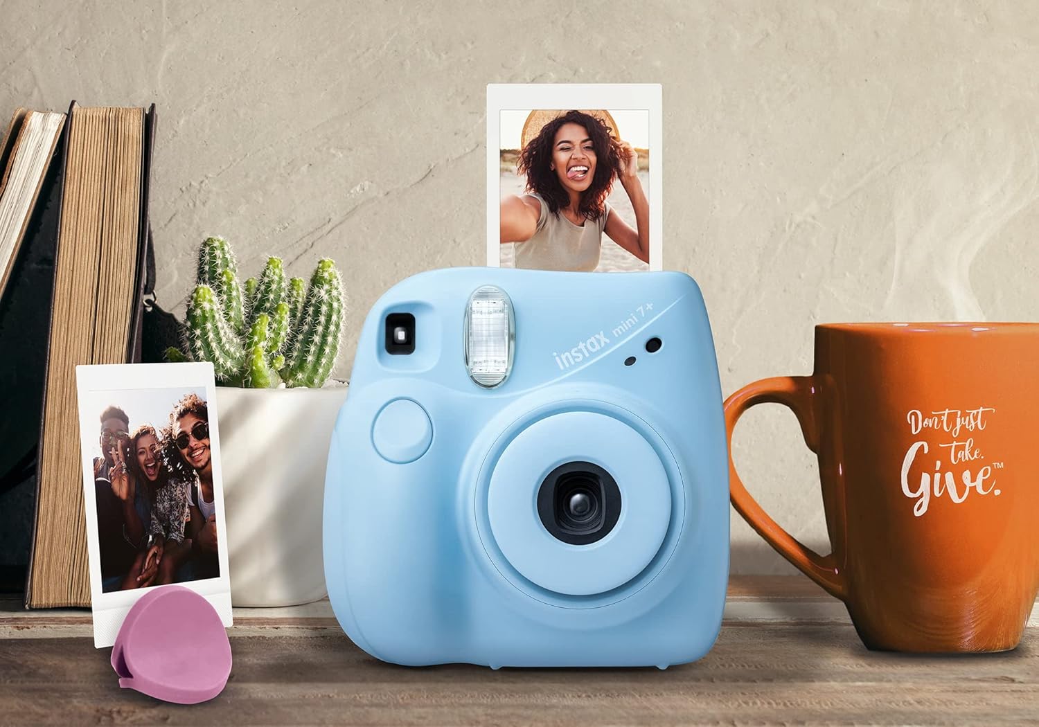 Appareil photo Fujifilm Instax Mini 7+, facile à utiliser, portable, miroir à selfie pratique, appareil photo Polaroid, parfait pour les débutants et les experts, design élégant et élégant – Bleu clair (renouvelé) – Image 6