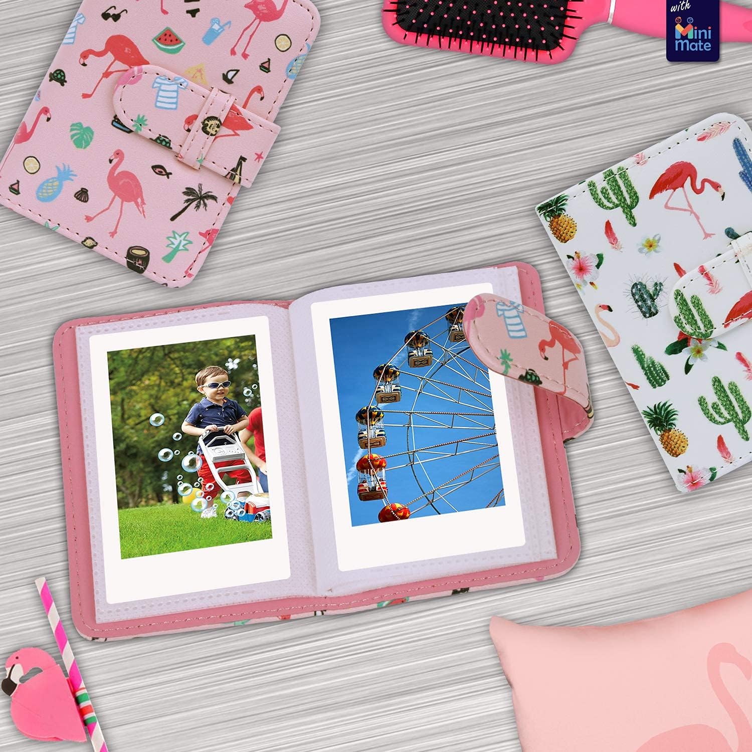 Fujifilm Instax Mini 11 Appareil Photo Instantané Bleu Ciel + Étui Personnalisé Fuji Film Value Pack (50 Feuilles) Album Photo Flamingo Designer pour Photos Instax – Image 3