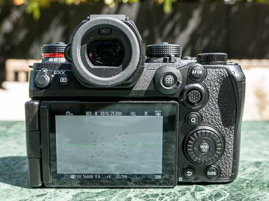 Sony A7 V vs Panasonic Lumix S1 II - Quel est le meilleur ?